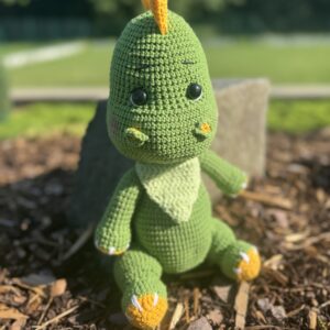 háčkovaný dinosaurus Rexík pre deti z priadze YarnArt Jeans