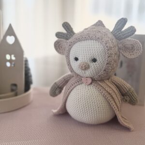 háčkovaný snehuliak pre deti Oliver biela mäkká handmade hračka